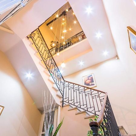 Maison Metropole Dante Turin Bagian luar foto